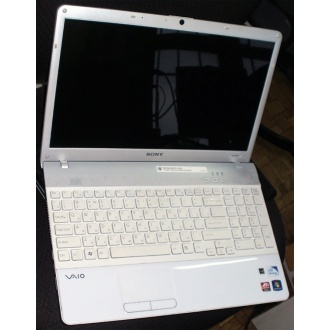 Ноутбук Sony Vaio VPCEB3E1R (Intel Pentium P6100 (2x2.0Ghz) /4096Mb DDR3 /320Gb /Radeon HD5470 /15.5" TFT 1366x768) - Пушкино