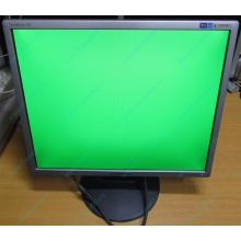 Монитор 19" Samsung SyncMaster 943N на экране малозаметные царапинки (Пушкино)